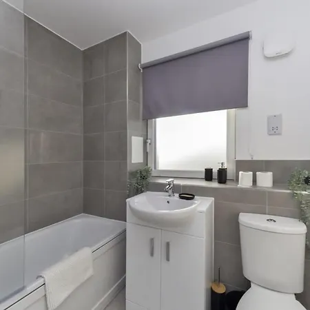 Smart 1 Bedroom Apartment In Ashford Ashford  Exterior photo