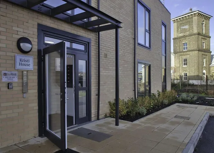 Smart 1 Bedroom Apartment In Ashford