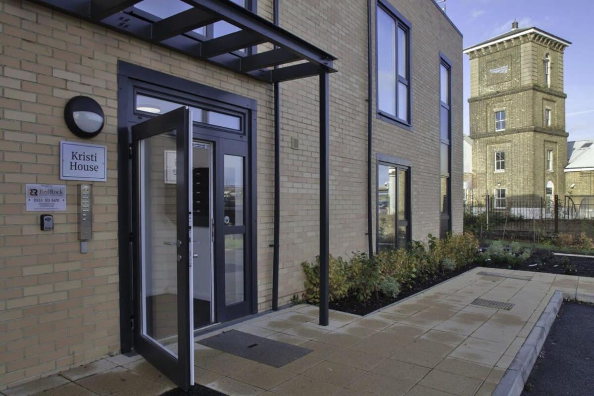 Smart 1 Bedroom In Ashford Ashford (Kent)