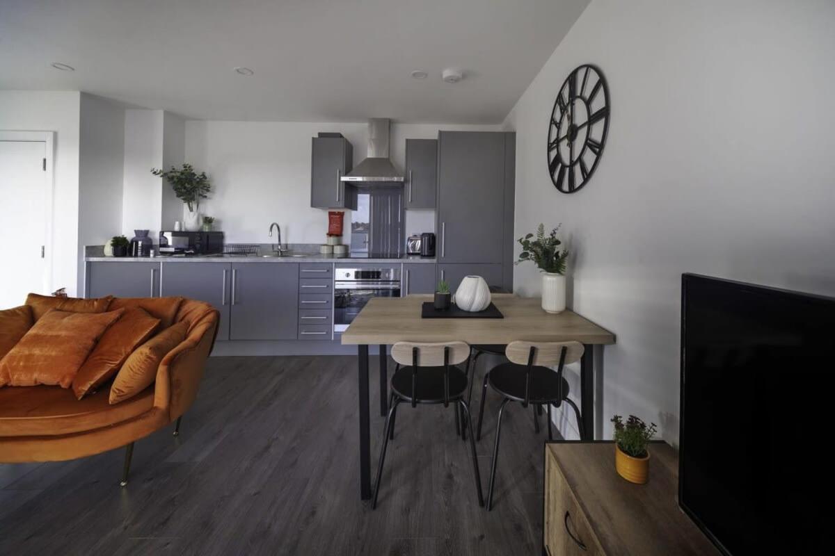 Smart 1 Bedroom In Ashford